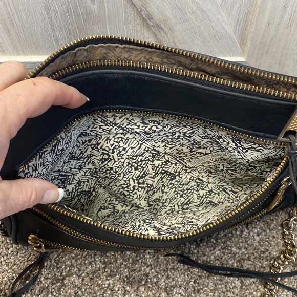 REBECCA MINKOFF TRIPLE ZIP ROCKER CROSSBODY BLACK - Picture 5 of 7
